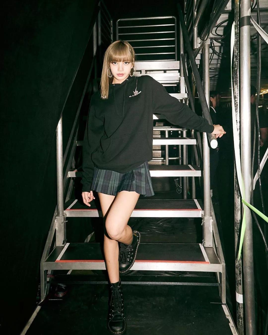 秋冬马丁靴显高显瘦穿搭技巧,短腿粗腿穿马丁靴