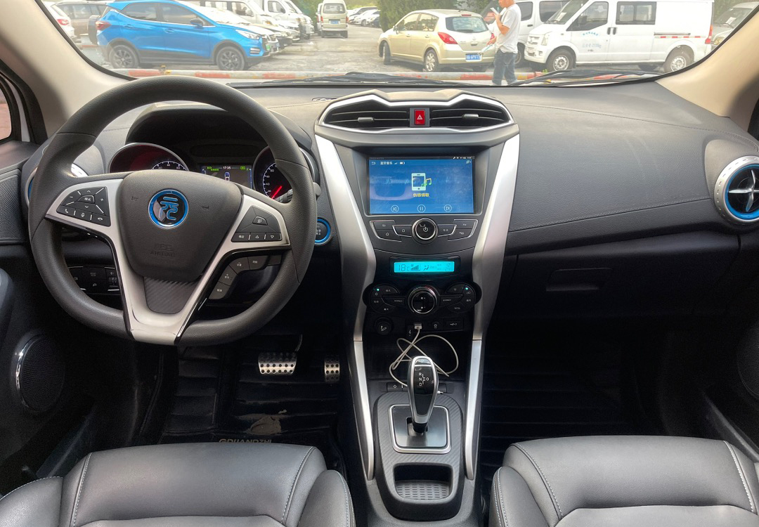 周末带着我的小元，去了天津的奥林匹克中心溜达