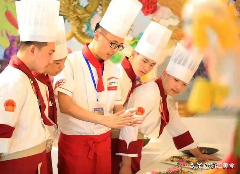 什么人适合学厨师,自己到底适不适合学舞蹈