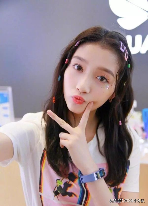 现在流行单品,女生自以为很潮却很土的单品