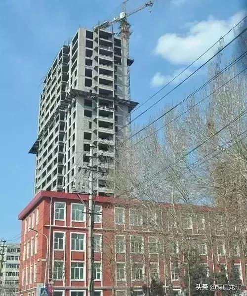 哈尔滨第一大烂尾楼现状,哈尔滨烂尾楼艺华大厦