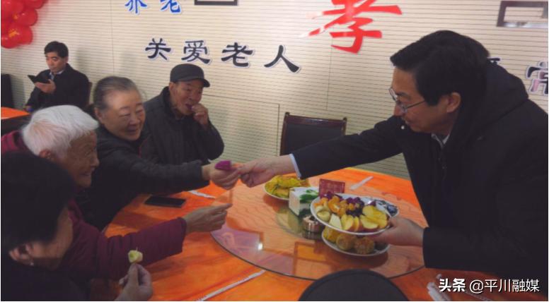 开发区关爱老人温暖重阳,重阳敬老情温暖老人心图片
