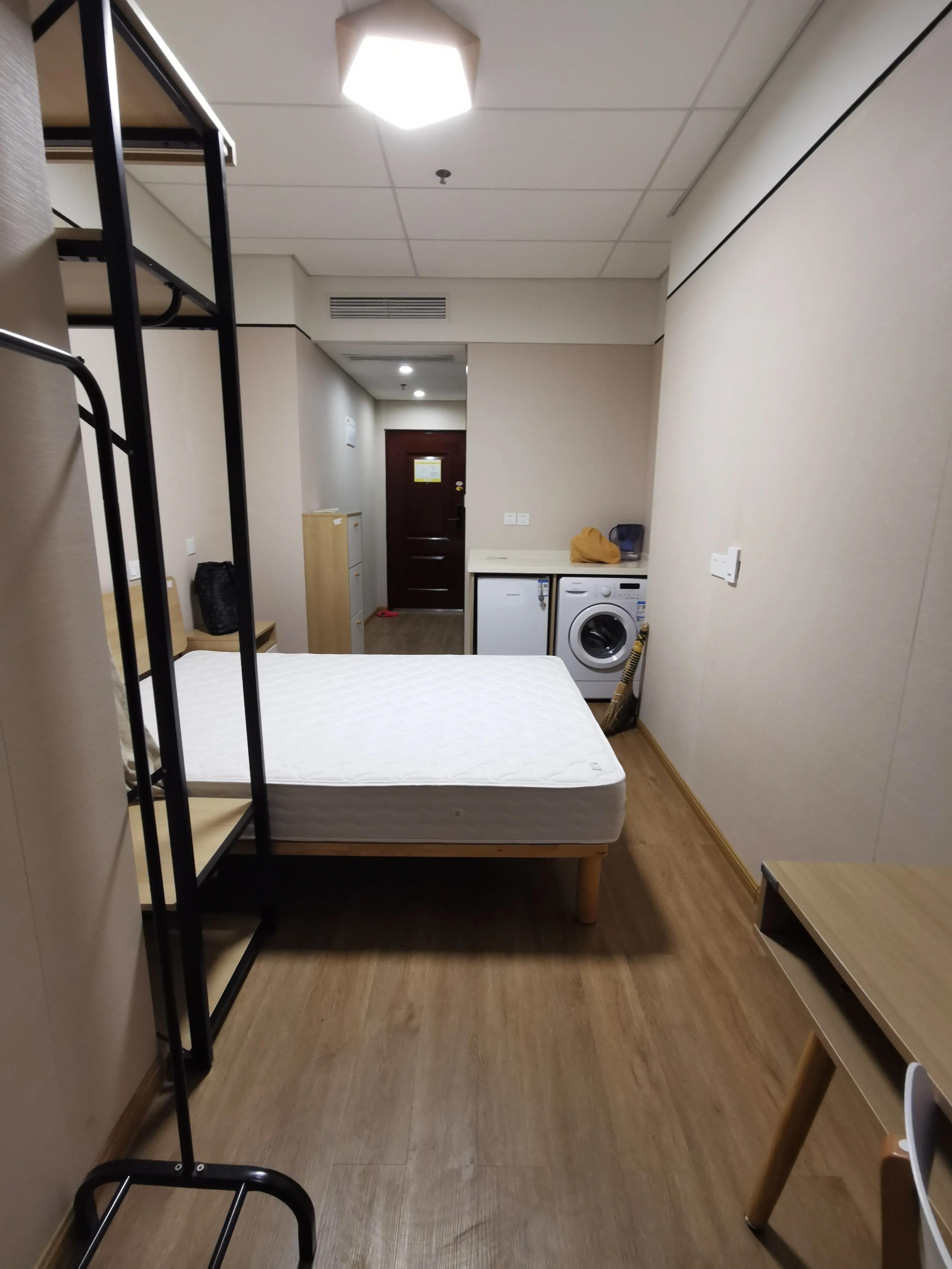 短租两个月住了两天不想租了,短租两个月但是租了一年