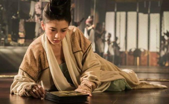 仿写关于四季的诗词,仿写四季的春夏秋冬