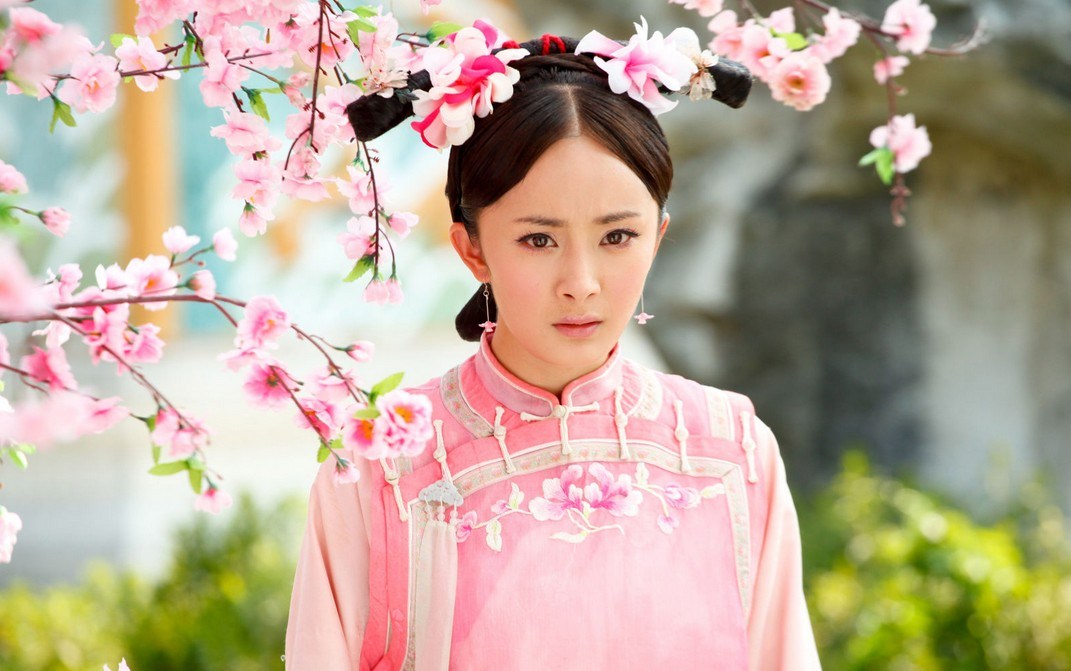 杨幂当年被黑得有多惨,杨幂所经历的血雨腥风