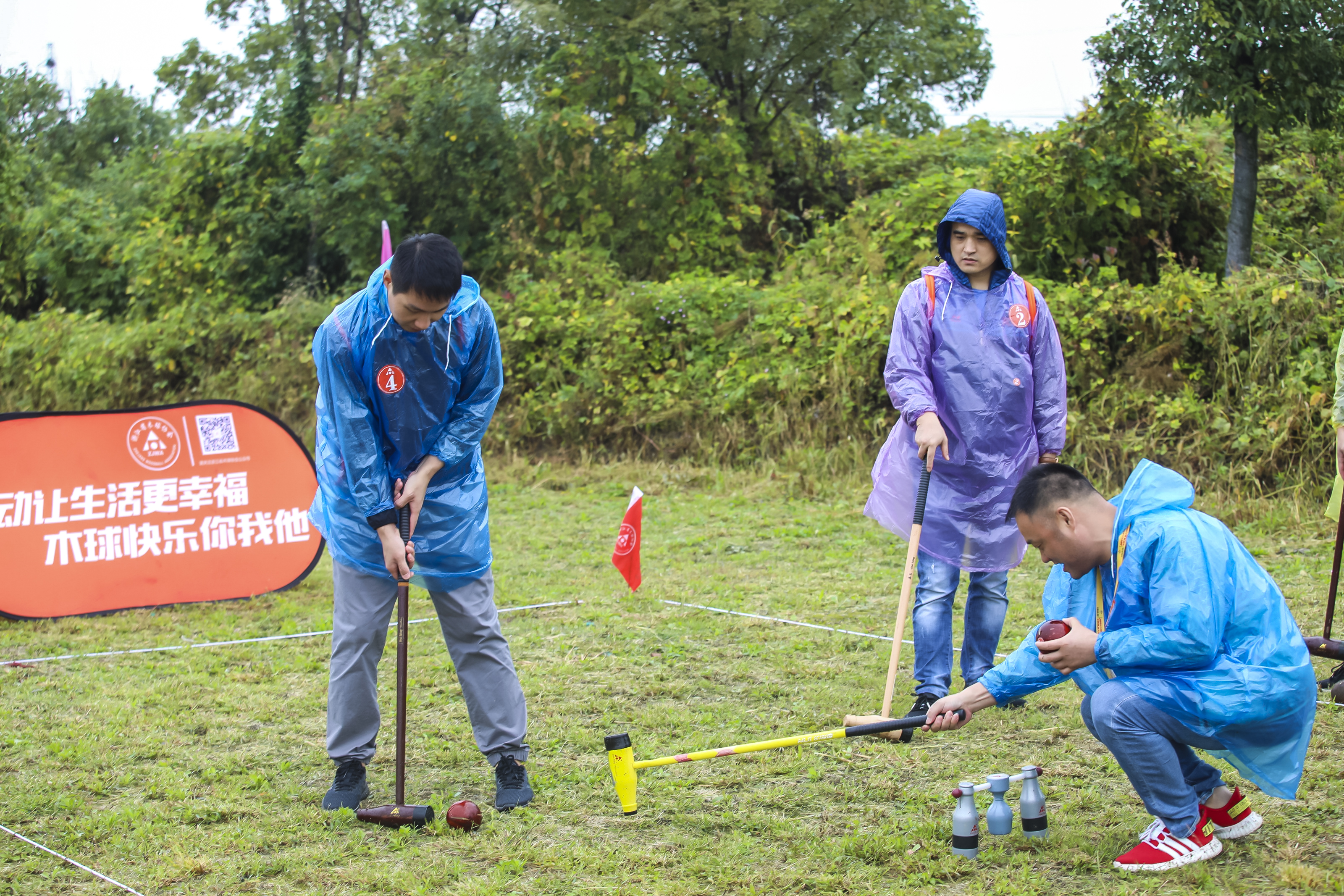 陆上打、天上飞、水中游，感受全方位体验——三省一市体育达人齐聚嘉兴动起来
