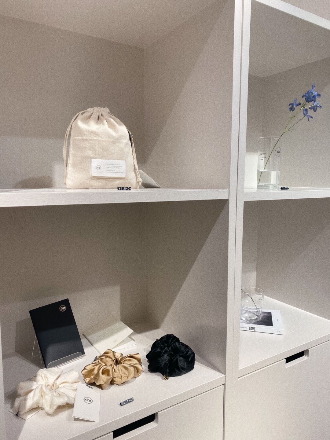 depound品牌,韩国设计师品牌黑白