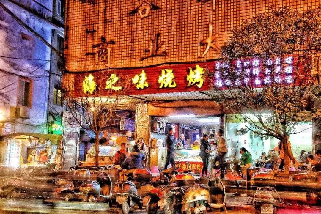 广西有座小城,广西的一座小县城