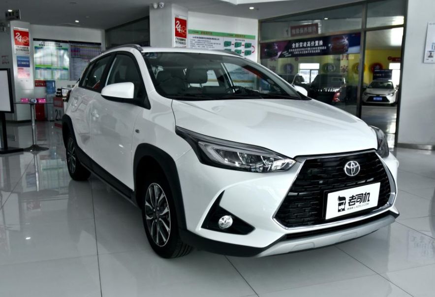 油耗低的几款神车,非国产又省油又抗揍的车落地15万