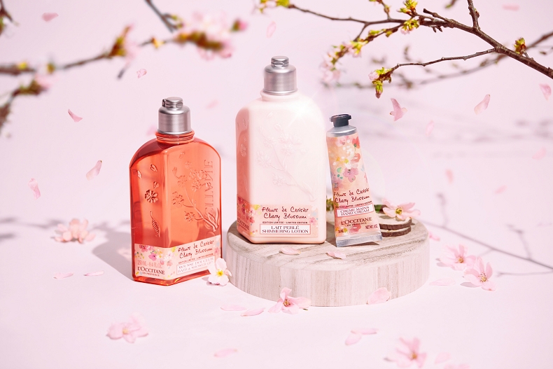 优惠组合最多省2千！樱花系限定美妆有颜值有实力化妆包就能赏樱