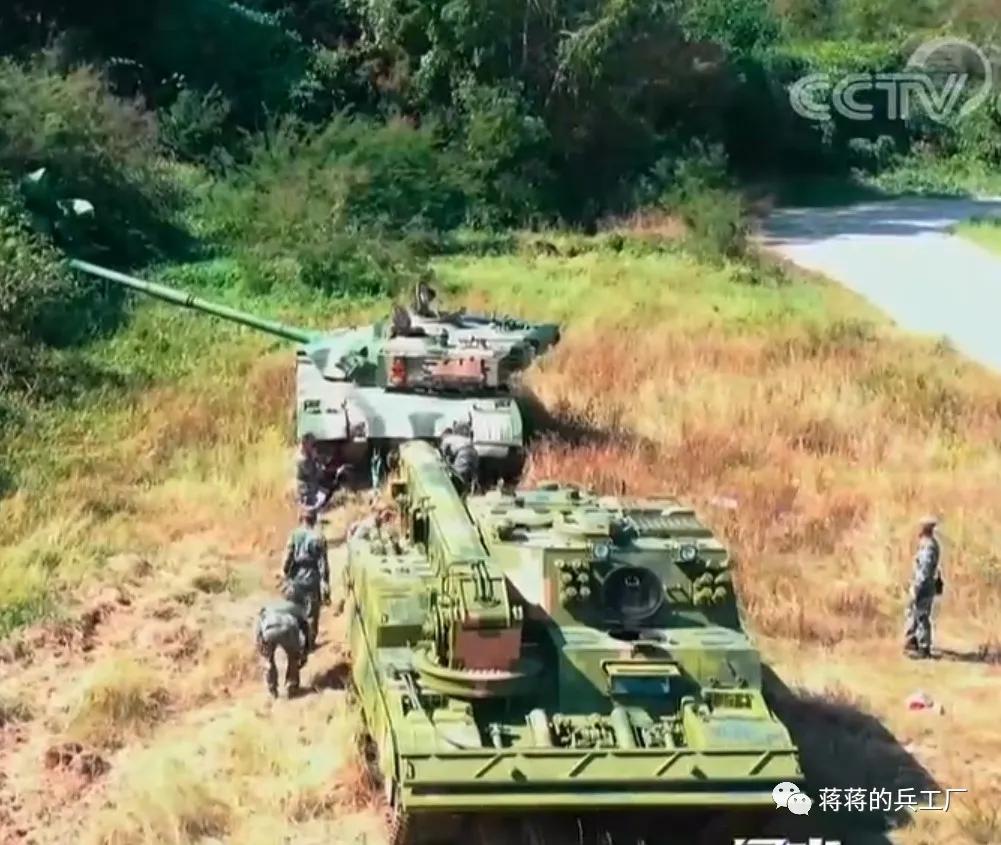 底盘装甲能耐多大冲击,底盘装甲抗冲击