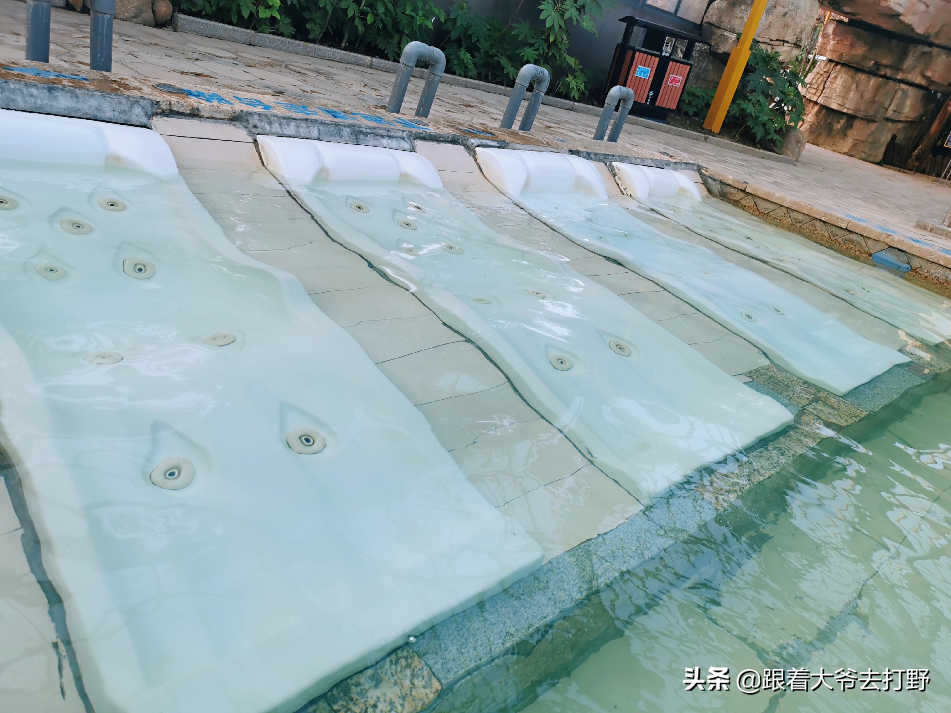 荆州悦兮半岛温泉度假村,山湖温泉惠游湖北