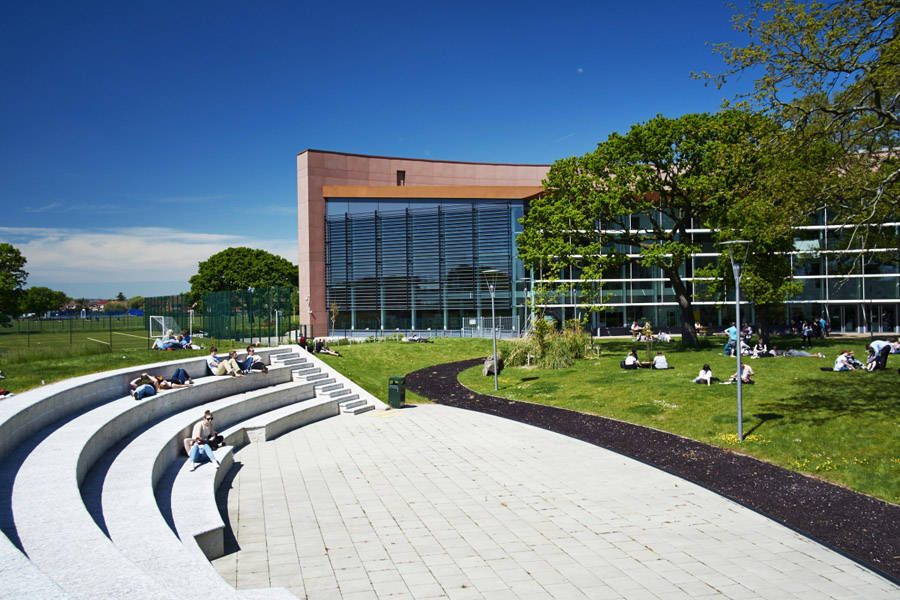 英国高中留学学习太差怎么办,英国留学应该避免哪些误区