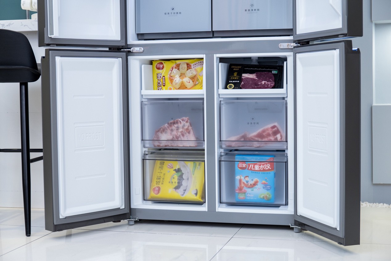 美的冰箱对开好还是四开好,美的635l是十字对开门冰箱测评