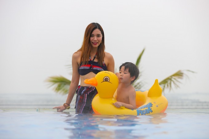 广东珠海浪漫之城视频,珠海海洋王国温泉