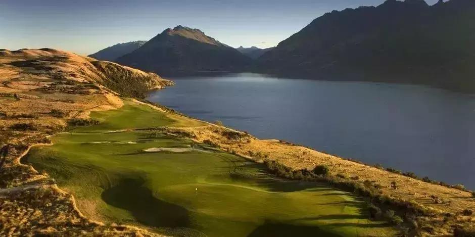 有着绝美迷人的“容颜”，却充满让*欲人**罢不能的速度野性与激情