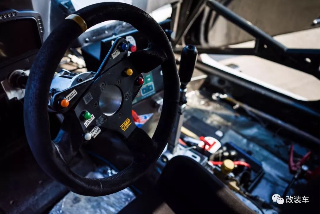 拳打法拉利脚踢迈凯伦evo,拳打法拉利脚踢迈凯伦的跑车