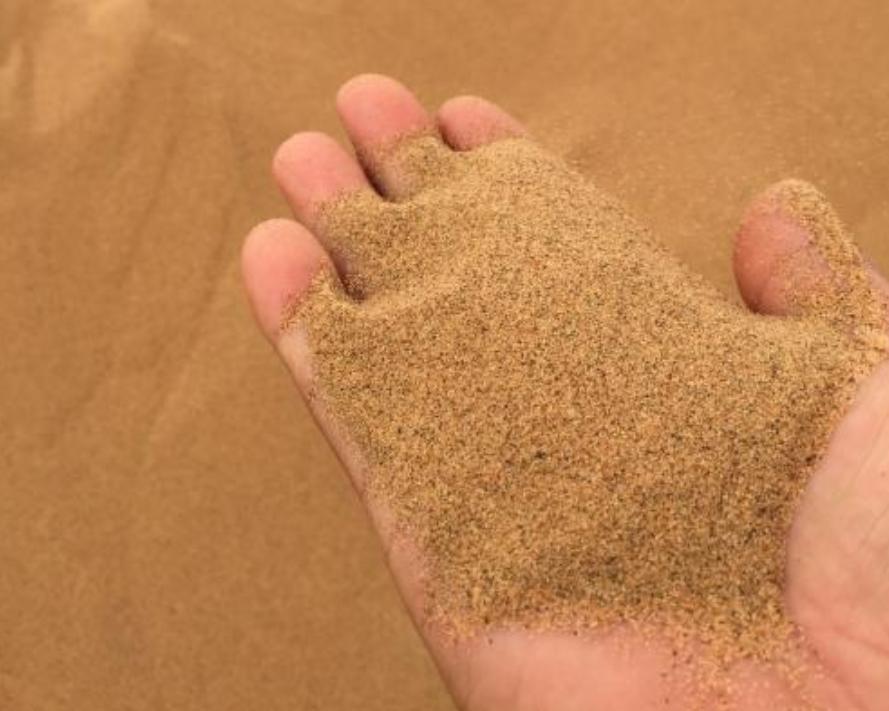 沙漠那么多沙子为什么不用来建房,沙漠的沙子为什么不能做建筑砂