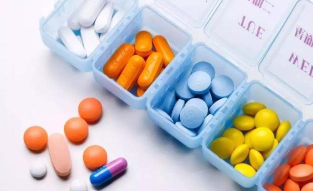 白癜风一年没扩散还一直在恢复,三个月可以治愈白癜风吗