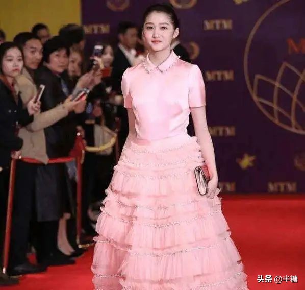 捧红了鹿晗、张艺兴的她，要做大码女装界的张大奕了么？