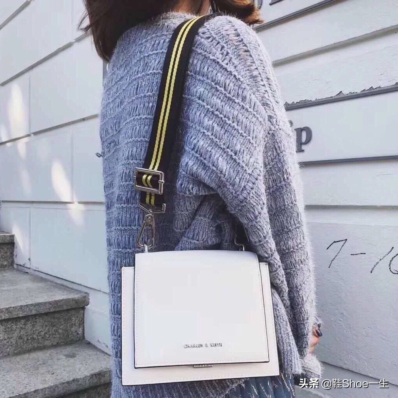 小ck包迪丽热巴同款,迪丽热巴背的迪奥斜挎包