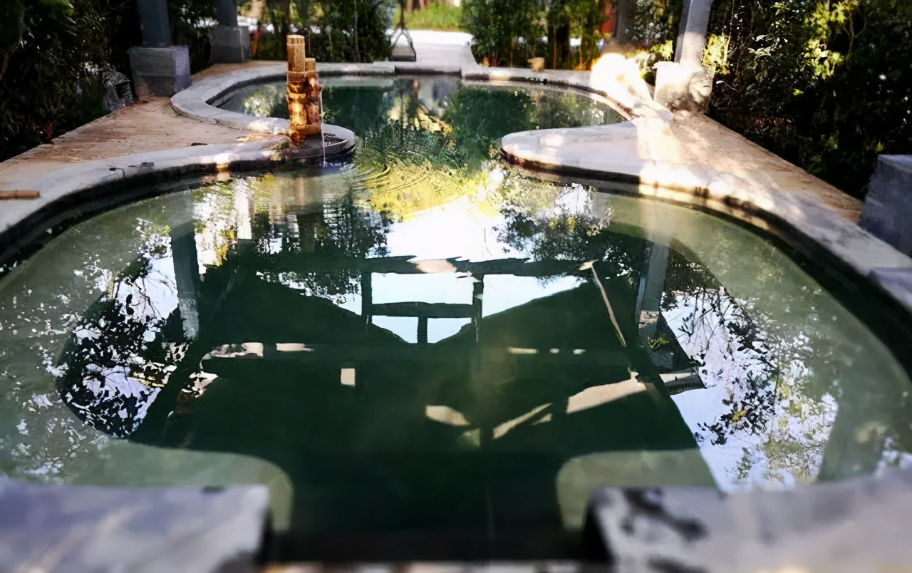 曲靖金麟湾水上乐园，私人泡池，享受自然美景