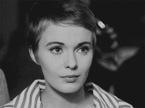 碎发特别多扎不住怎么打理,额前碎发太多怎么扎头发