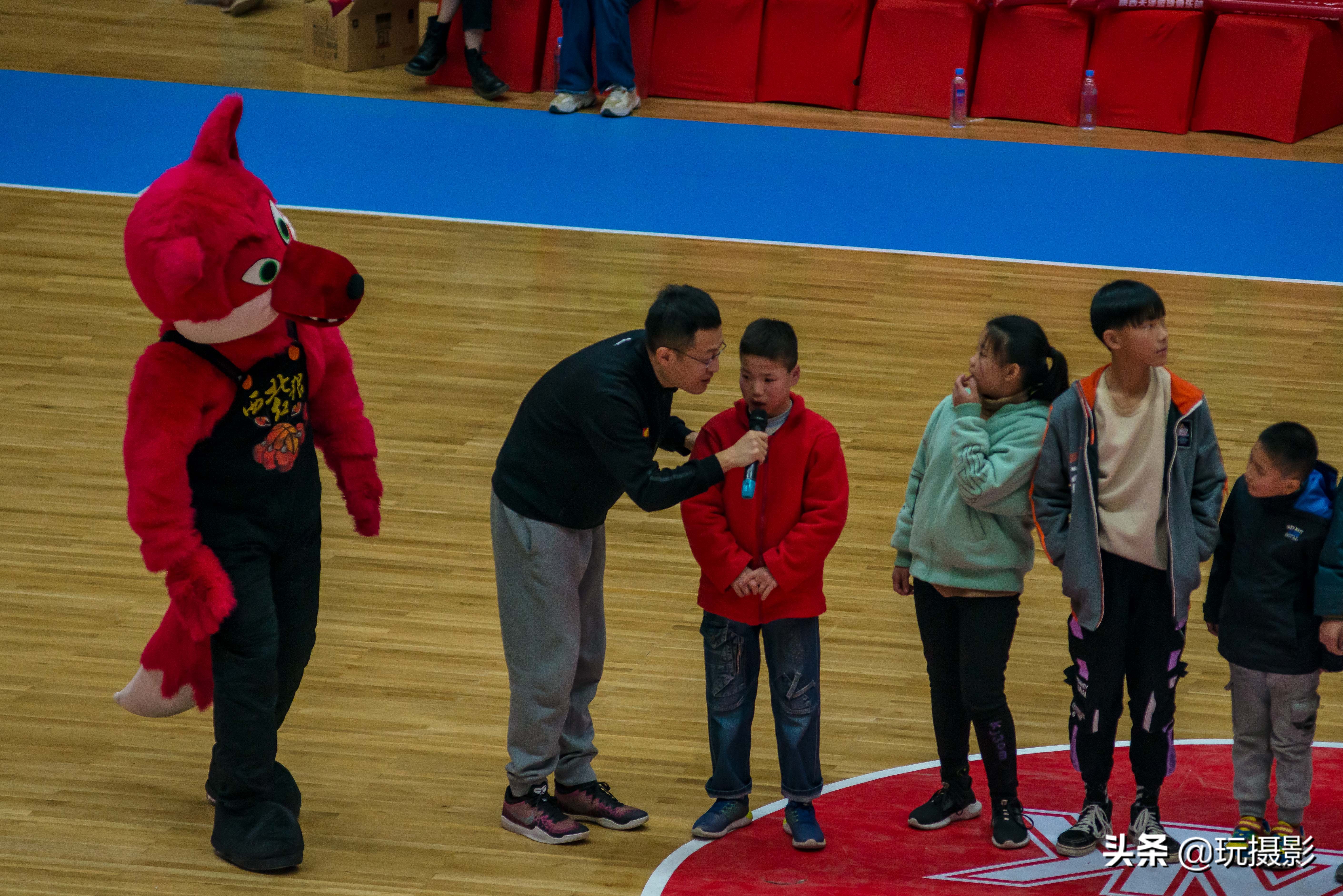 西安天泽与北京首钢比赛一场陕西体育界的盛事