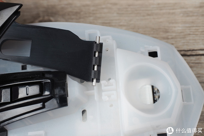 达尔优cm630牧马人轻量化鼠标,达尔优牧马人5代有鼠标宏吗