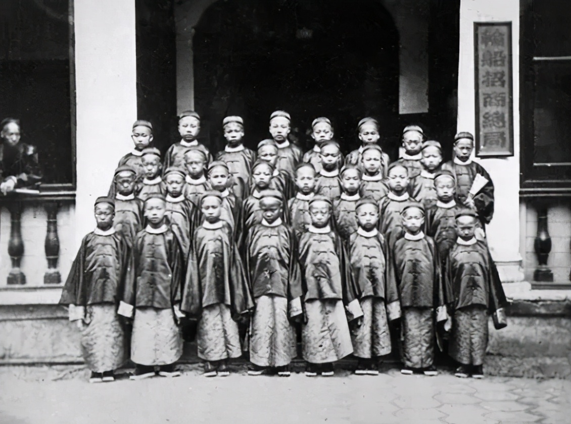 清朝为什么总向列强赔款,清朝灭亡不平等条约赔款怎么处理