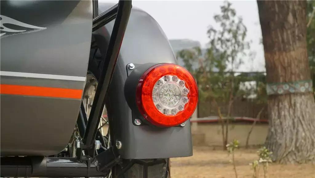 带倒挡还省油！实拍2.38万元全面升级款洛嘉挎子！