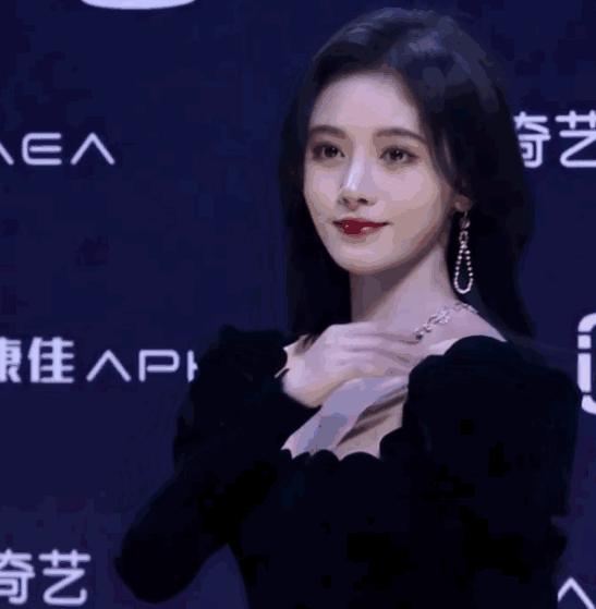 纹眉都有哪些风险,纹眉去医院好还是自己做好