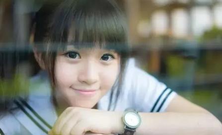 长筒袜过膝袜搭配校服,夏季长筒袜学院风穿搭