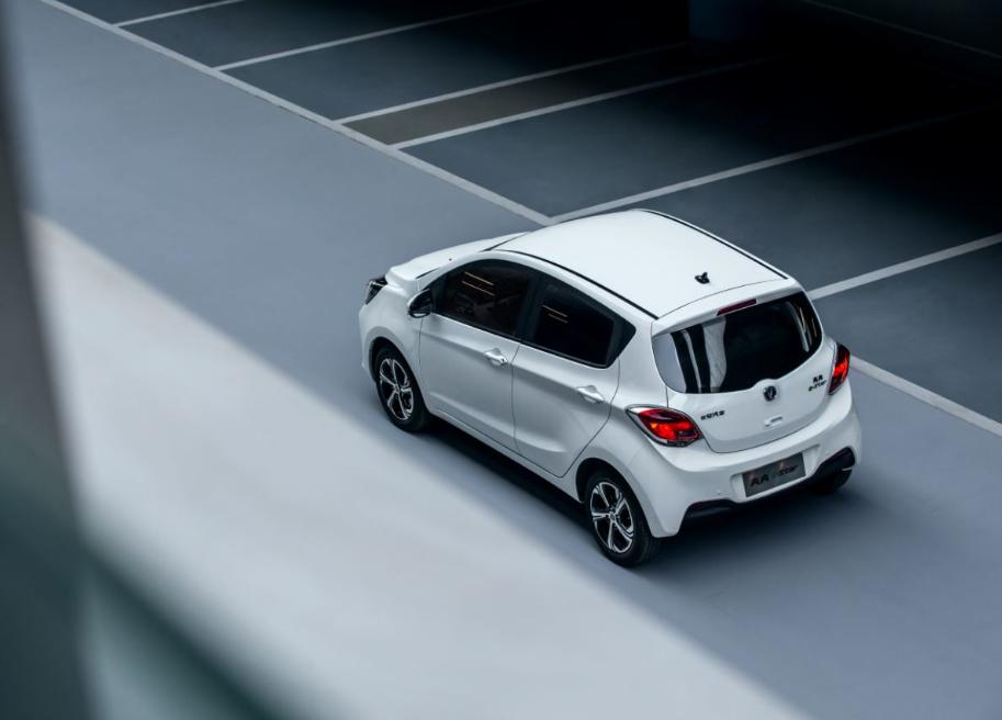 301km续航测评,301公里续航最好纯电动汽车