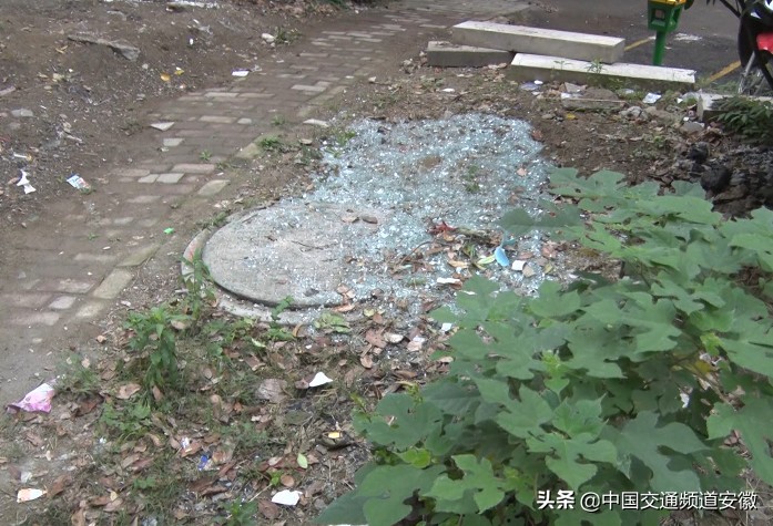 高层外墙保温层脱落安全事故,楼房外墙保温层脱落有影响吗