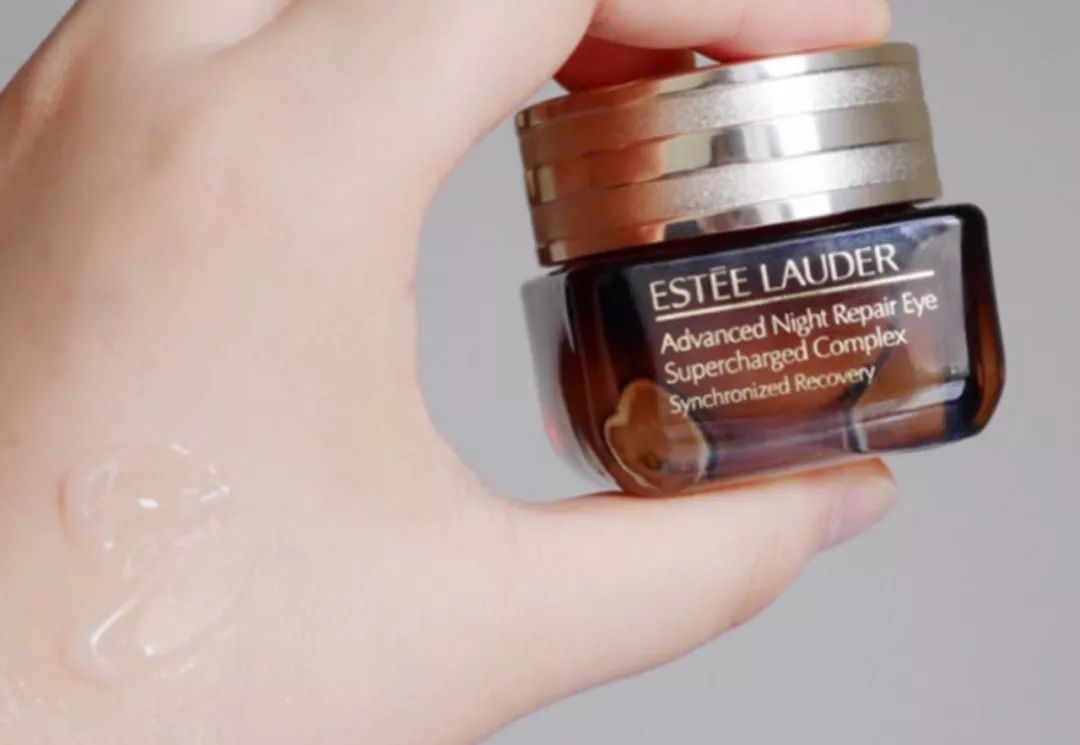 好用眼霜排行40-50岁抗皱眼霜推荐,好用的一款眼霜