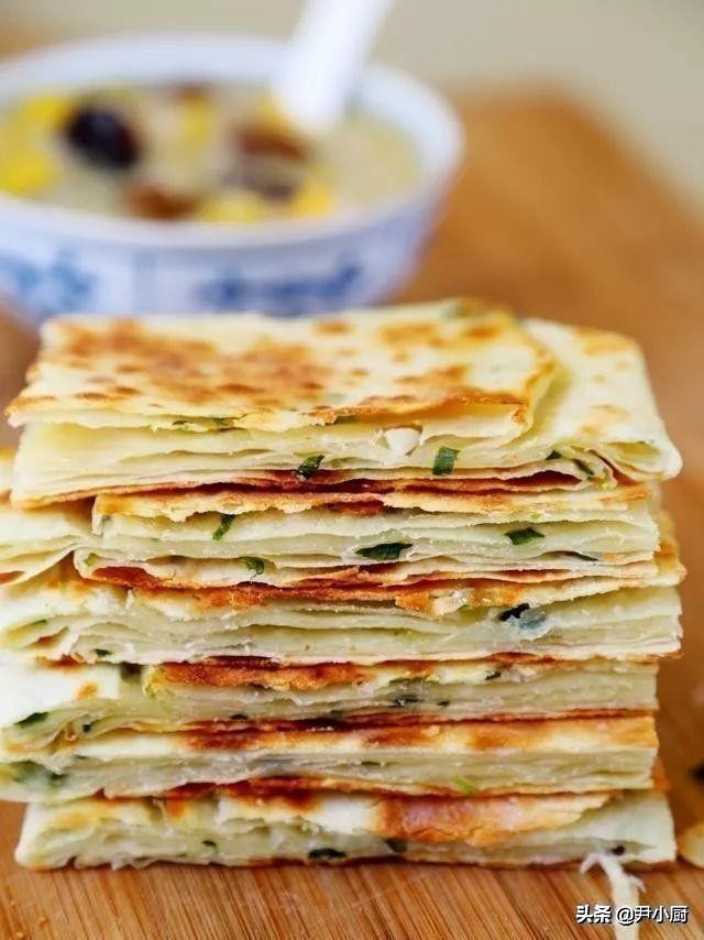 如何把饼烙的又松软又有层次,怎么做可以使烙饼又酥又软