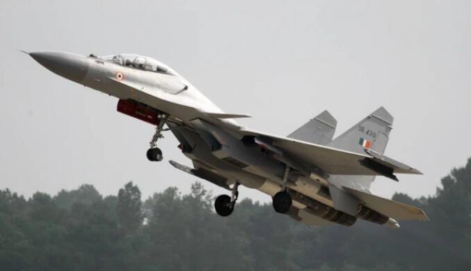 印度的gdp和军费世界上排名,印度军费占gdp比重2018