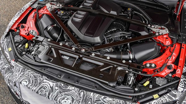 全新第6代宝马m3和m4正式发布,首款bmwm3