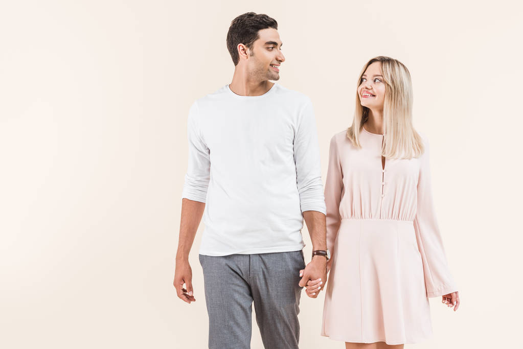 父母反对的恋爱应该坚持吗,女方父母反对的感情该怎么坚持