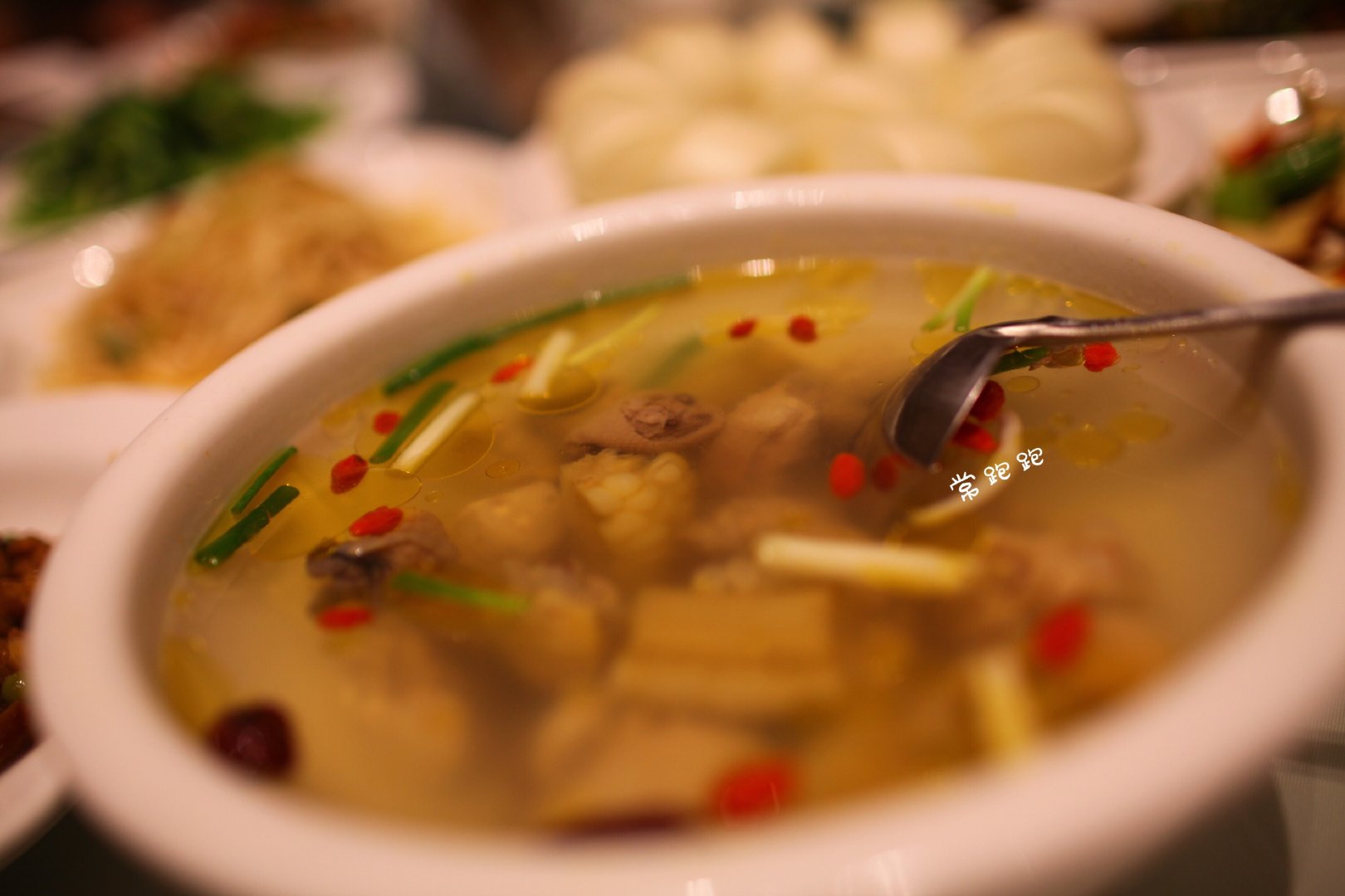 黄果树瀑布桃花源,贵州安顺黄果树瀑布特色