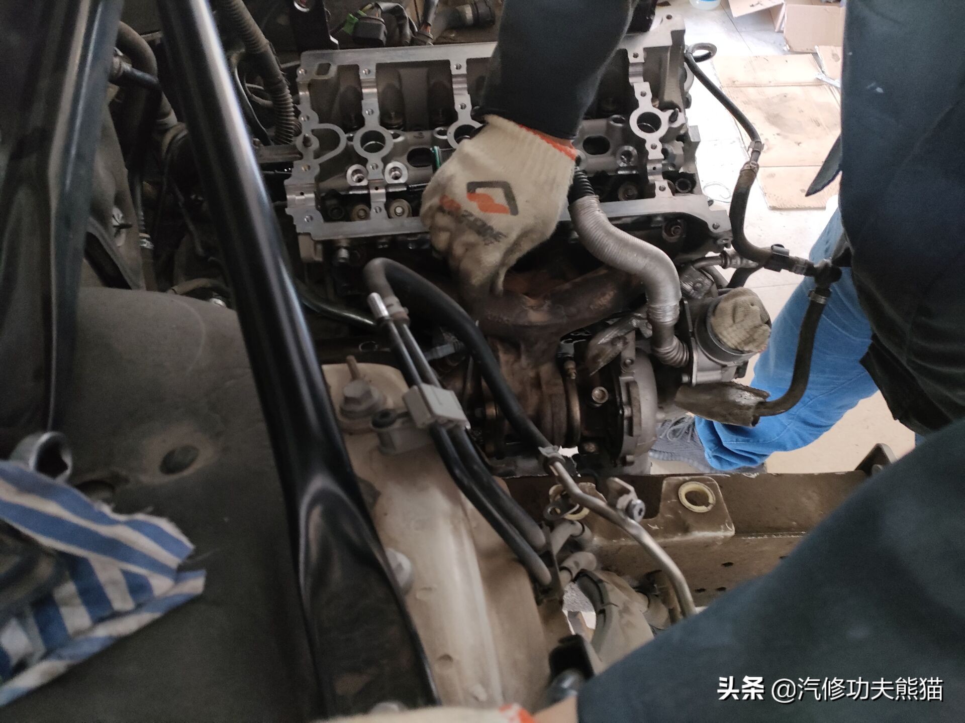 2011款奥迪q5烧机油怎么彻底解决,奥迪q5三代ea888发动机烧机油原因