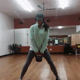 健身房保洁阿姨为什么那么有实力,健身房保洁阿姨肌肉