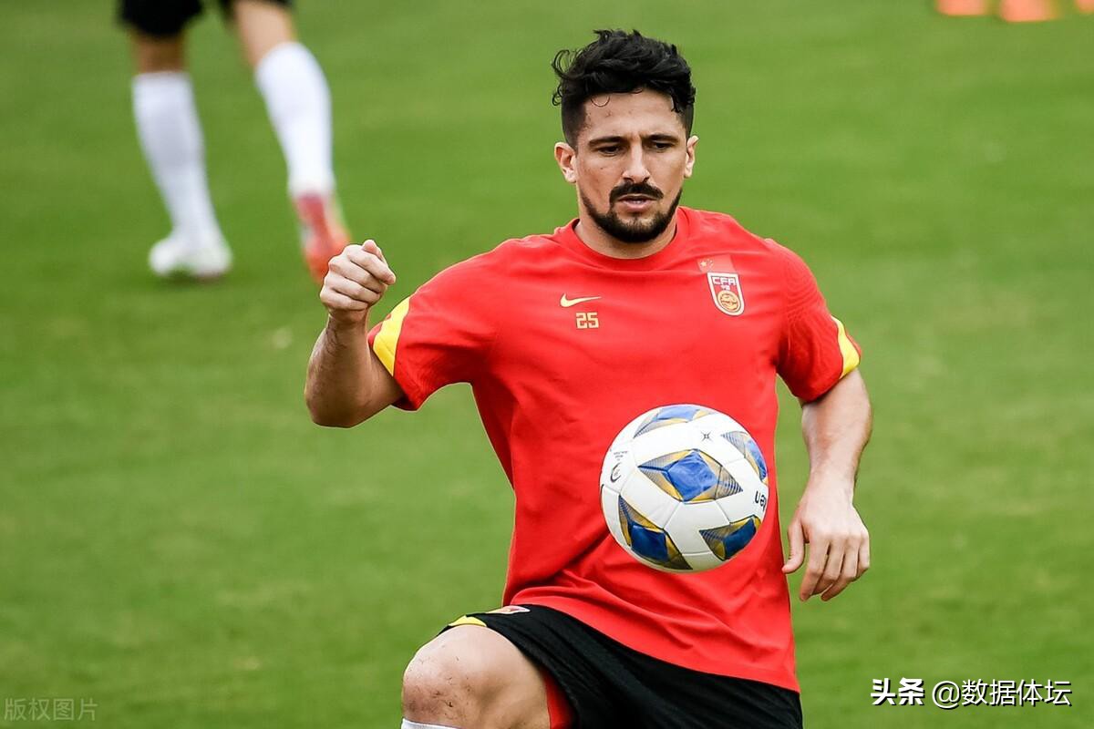 中国足球又出奇葩,中国足球最新归化球员消息