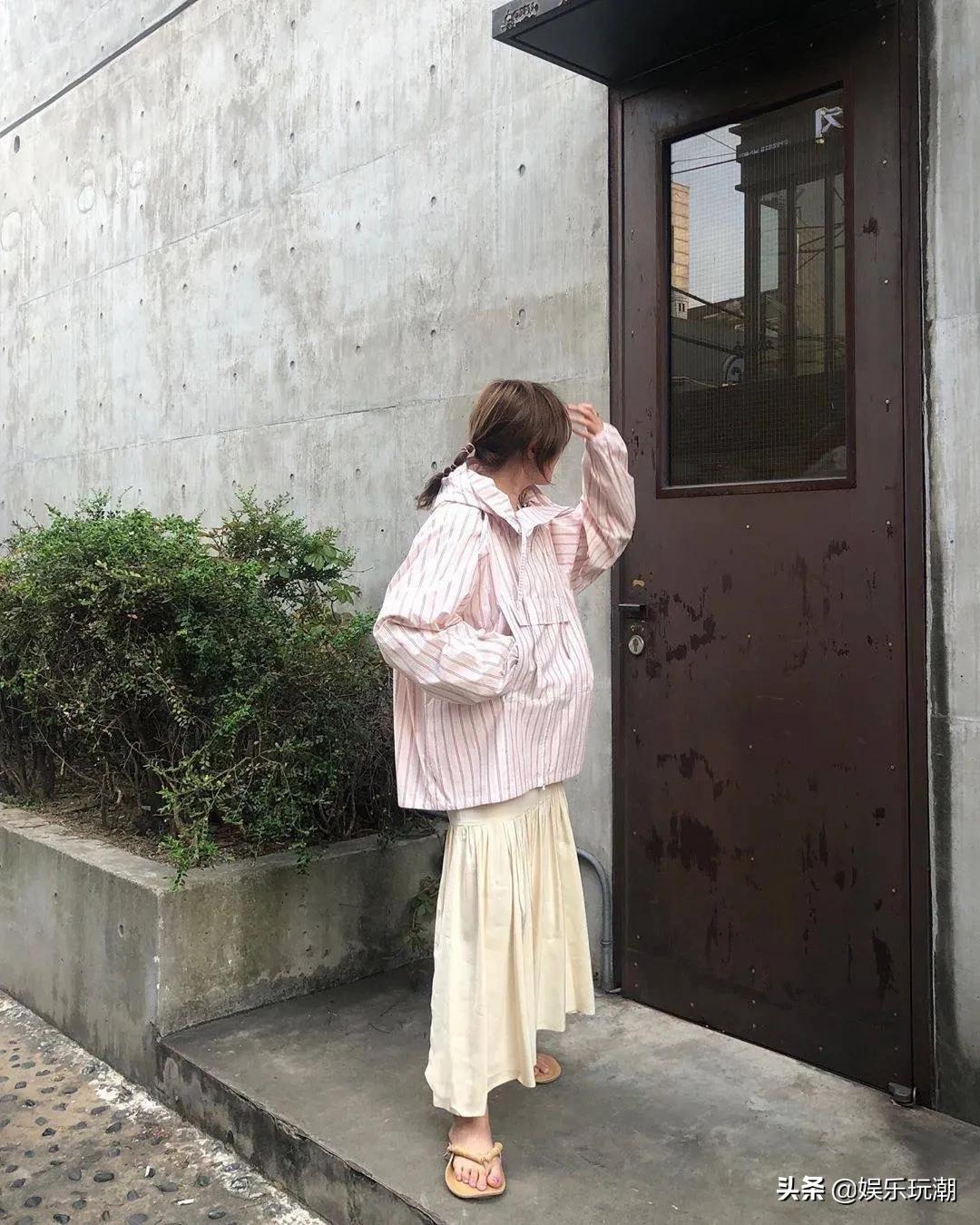 韩国穿搭必备单品,韩国博主慵懒随性的秋季穿搭范本