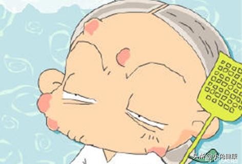 夏季蚊虫叮咬又痛又痒，推荐几种好用的治疗方法