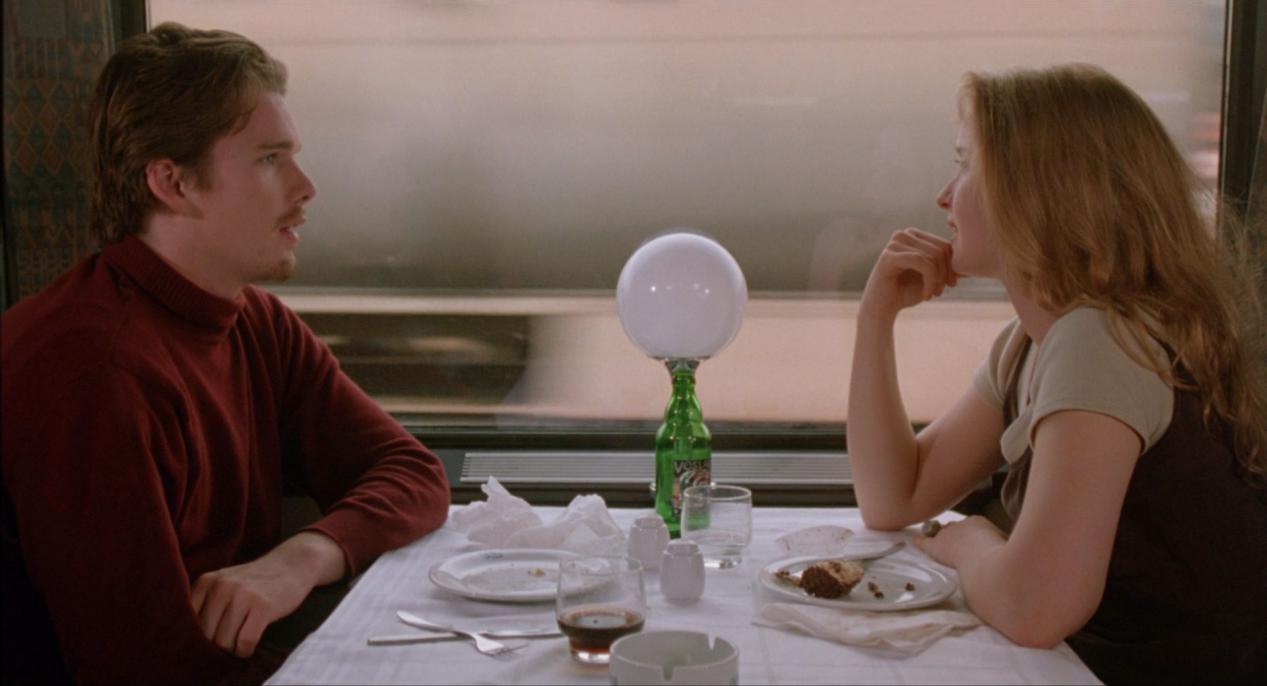 如果你的爱情总被节日折磨，那么请看看“爱在三部曲”吧