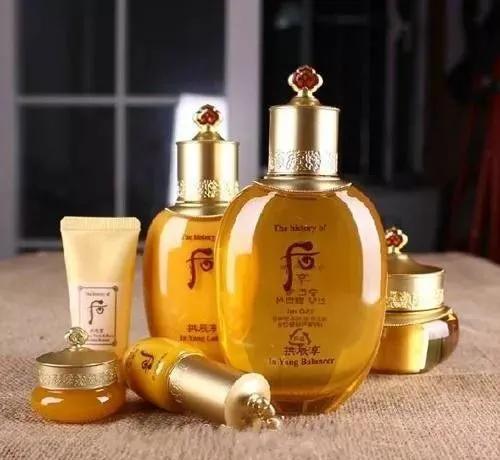 韩国护肤品vs中国护肤品,兰蔻粉水和百雀羚哪个好用