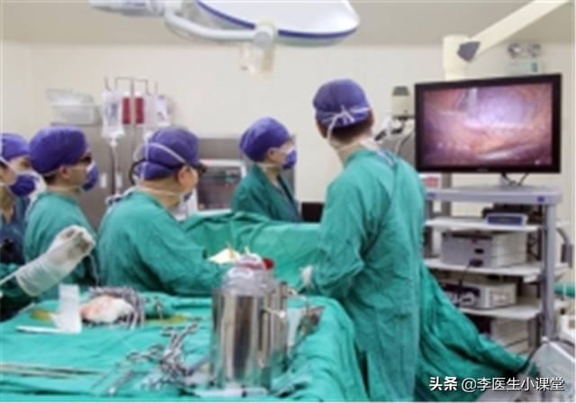 女子腰疼痛检查出宫颈癌,女子腰痛一个月竟是体内藏瘤