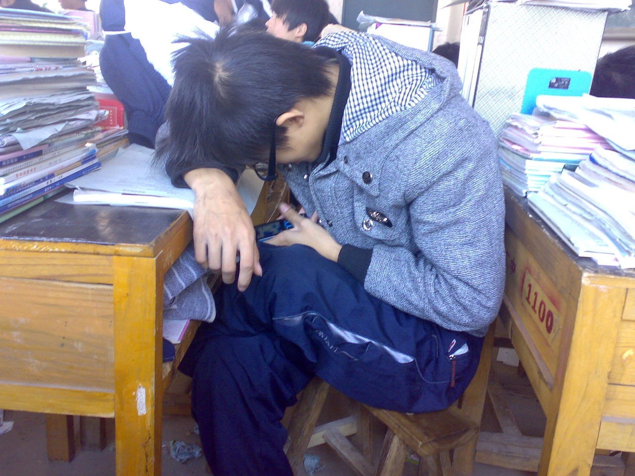 教师摸排4类品行不良学生，在他们走上犯罪道路前努力拉一把